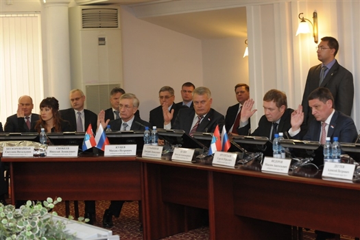 Депутаты городской думы определились с составом комитетов и их председателями