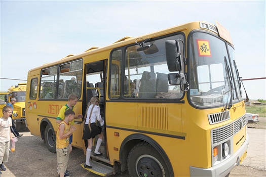 Школьные автобусы доставят к месту учебы более 13 тыс. детей