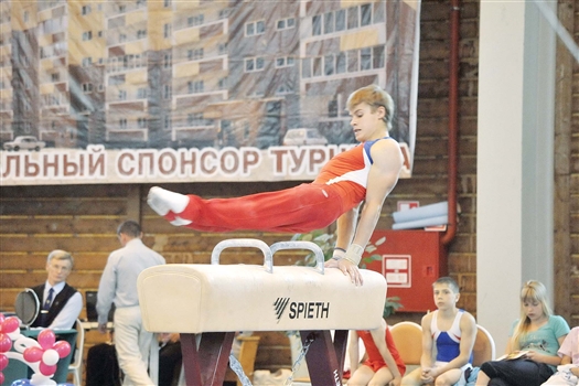 В «Надежде» выступают лучшие молодые гимнасты России