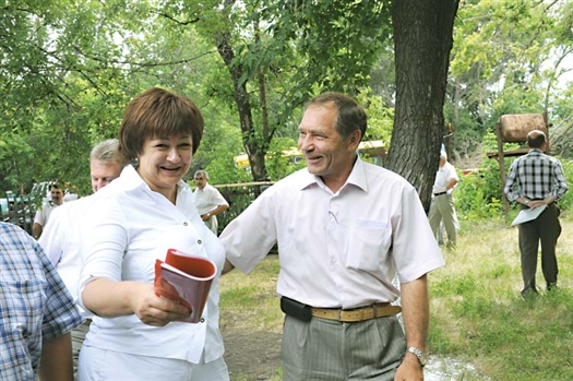 Для Натальи Хорошевой в отличие от Павла Елина борьба за голоса избирателей еще не закончена.
