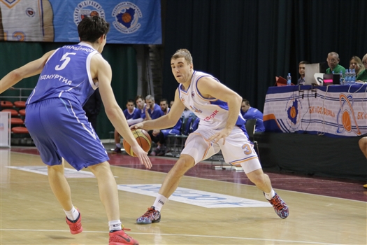 Баскетболисты "Самары" взяли "серебро" на турнире в Ижевске