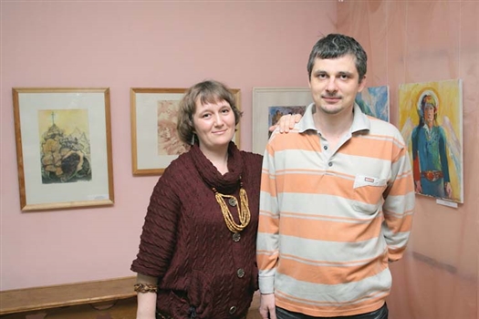 Мария и Алексей познакомились в клубе «Каскад», где теперь проходит выставка их работ