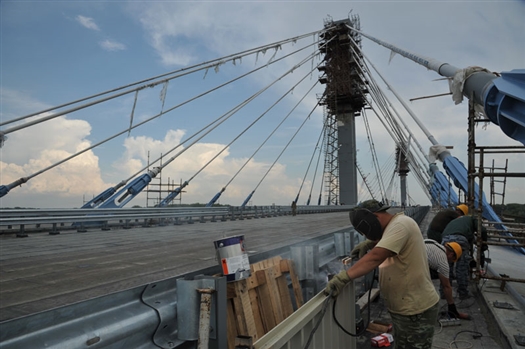 Объект должен быть введен в эксплуатацию в 2014 г., после чего в Самаре начнется новая "большая стройка": возведение Фрунзенского моста