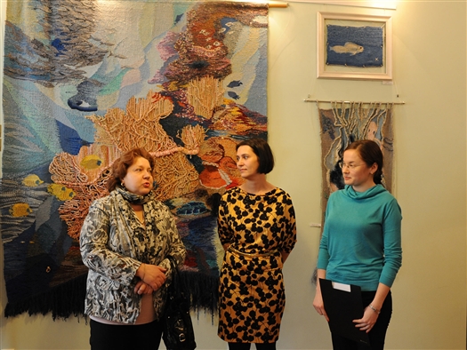 В Самаре открылась выставка гобелена "Ярких нитей переплетение"