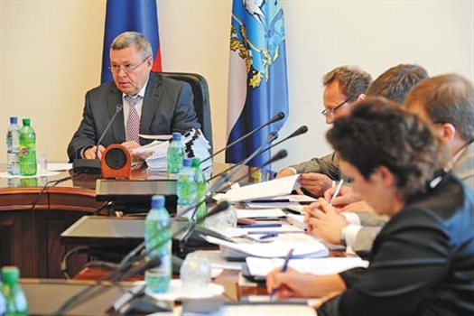 Кабинет министров области принял порядок предоставления субсидий и социальных выплат на 2011 год