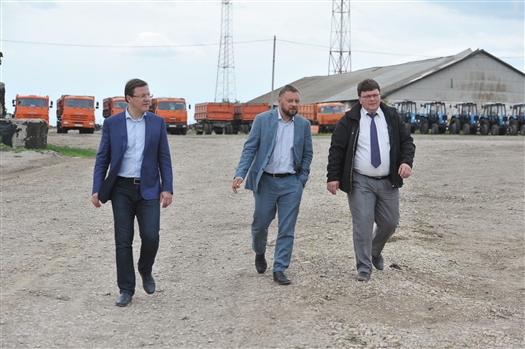 Глава региона посетил производство "Био-Тон" в Пестравском районе