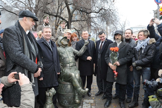 В Самаре состоялось открытие скульптуры бравого солдата Швейка