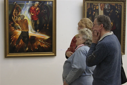 Экспозиция готовилась совместными усилиями сотрудников музея и сына художника, Николая Кикина