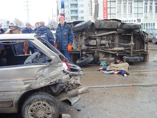 На месте аварии погибла пассажирка перевернувшегося «уазика»