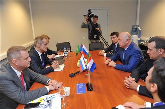 Губернатор обсудил с президентом "Шнайдер Электрик" перспективы развития компании в Самарской области