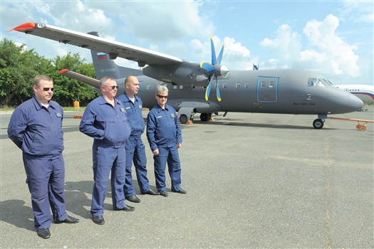 На ОАО «Авиакор» произошло знаковое событие — министерству обороны РФ был передан самолет Ан-140, произведенный на предприятии