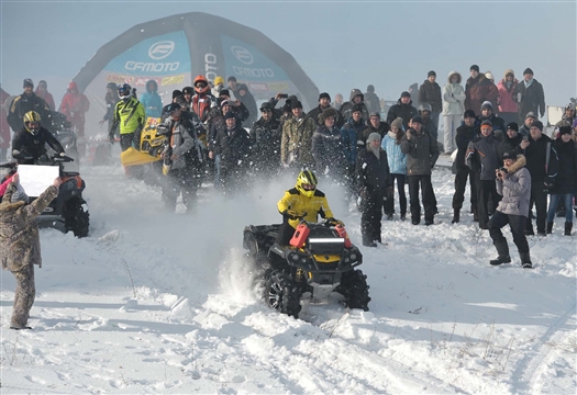 В Рощинском прошел спортивно-туристический фестиваль «Снежный беспредел 2016»