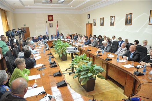 Представители институтов гражданского общества поддержали обращение Общественной палаты региона к жителям