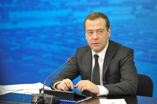 Дмитрий Медведев заявил, что общий объем субсидий для автопрома в 2016 году составит около 50 млрд рублей