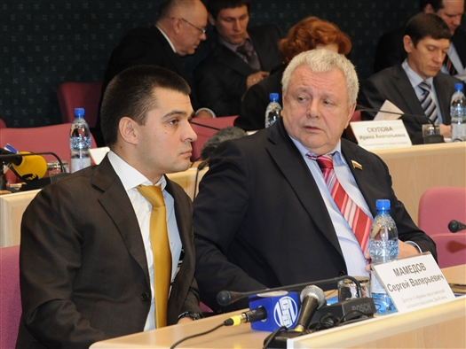 Сенаторы от Самарской области Сергей Мамедов и Константин Титов представили декларации о доходах за 2012 г.
