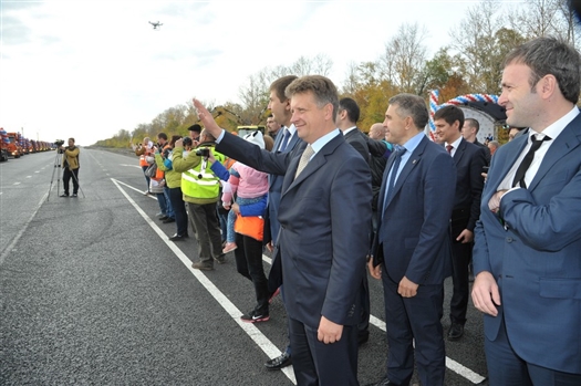 Министр транспорта РФ открыл движение по обновленному участку трассы М-5