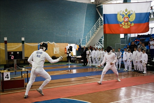 В Самаре стартовал в 11-й раз всероссийский турнир по фехтованию