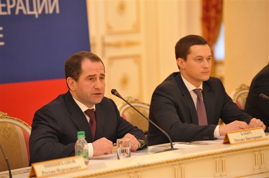 Михаил Бабич привел в пример Самарскую область как один из регионов-лидеров в патриотическом воспитании молодежи