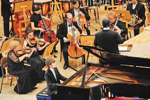 На самарском концерте юный пианист впервые выступил вместе с оркестром