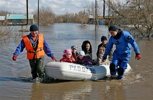 Из-за паводка в сельских районах Самарской области эвакуировано 2177 человек