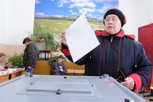 По данным избирательной комиссии Самарской области на 18 часов в регионе проголосовали 52,73% избирателей. В Самаре явка составила 48,82%, в Тольятти 52,88%, в малых городах - 51,30%, в сельских районах 60,16%.