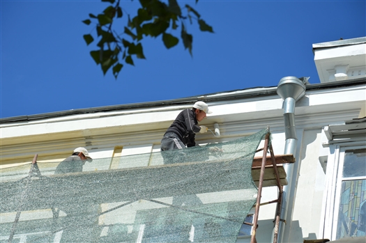 Фасад дома по ул. Красноармейской, 117 восстанавливают за счет иностранного инвестора