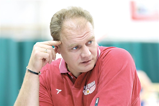 Михаил Михайлов, главный тренер команды «Красные Крылья».