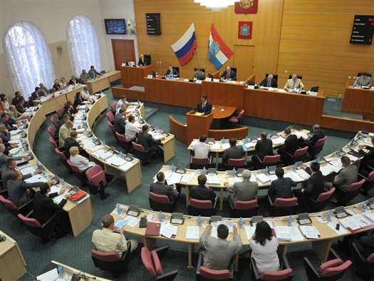 В четверг, 8 ноября, на заседании комитета по законодательству, законности и правопорядку губернской думы был рассмотрен пакет законопроектов в сфере проведения публичных мероприятий