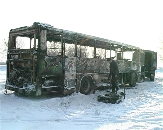 В воскресенье в 20 км от с. Александровка в 14.20 загорелся пассажирский автобус "Автосан", следовавший из Самары в Большую Глушицу
