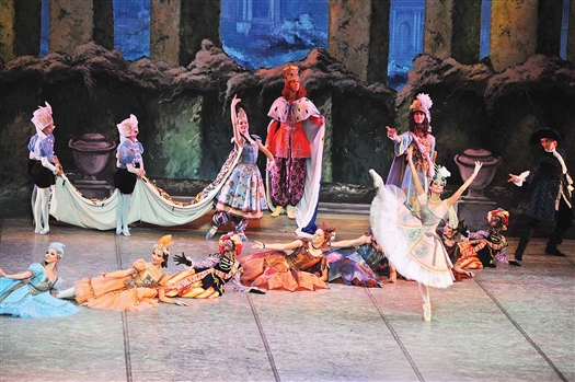 Танцы, музыка и живопись составили в «Павильоне Армиды» единое целое