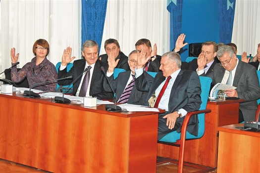 Члены Общественной палаты единогласно переизбрали Виктора Сойфера на пост председателя