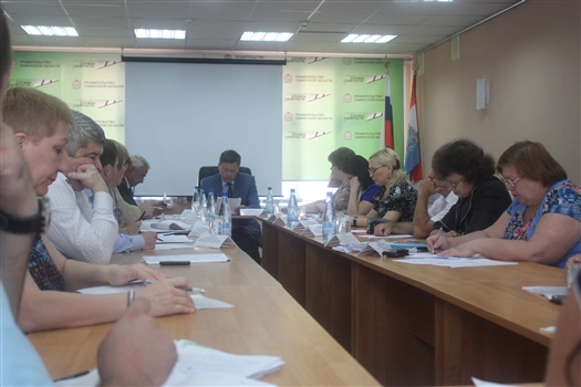 Долги по заработной плате в Самарской области превышают 41 млн рублей. Об этом стало известно 24 июня на заседании комиссии по погашению задолженности по зарплате в губернии