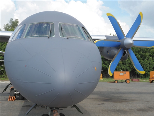 Министерство обороны РФ до конца февраля может разместить на ОАО "Авиакор - авиационный завод" заказ на еще одну партию самолетов Ан-140
