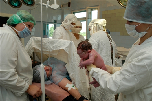 В первые дни нового года в перинатальном центре СОКБ им. Калинина родилось 79 детей
