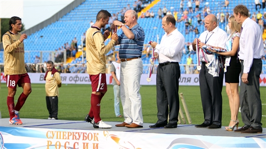 Николай Меркушкин вручил награды казанскому "Рубину", выигравшему Суперкубок