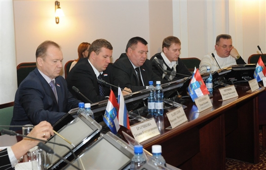 Заседание Самарской городской думы было посвящено решению организационных вопросов.