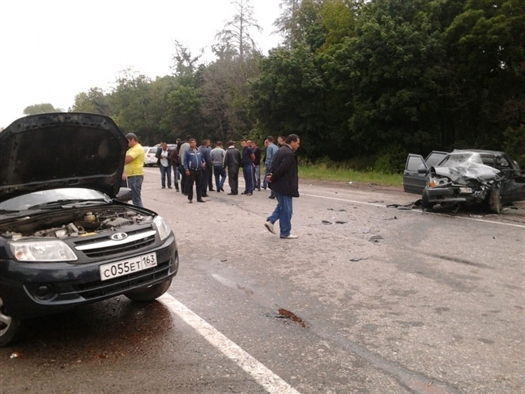 В среду, 5 июня, около 10:30, в районе транспортной развязки у пос. Прибрежный Ставропольского района произошло серьезное ДТП