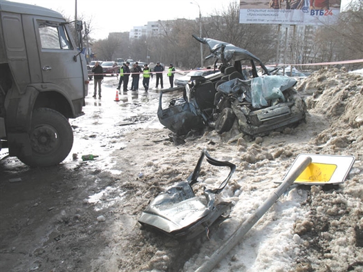 7 апреля на Красноглинском шоссе в ДТП погибли три сотрудника ИК-6