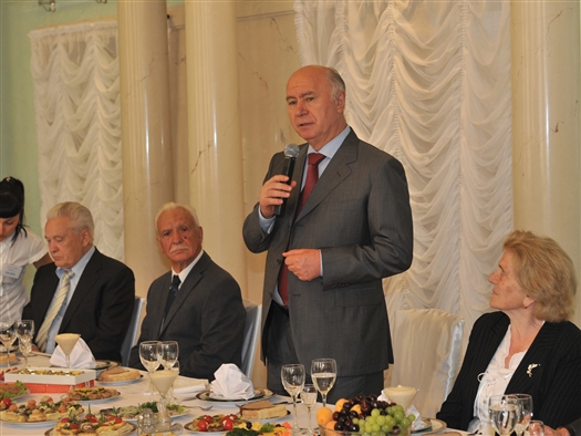Николай Меркушкин встретился с бывшими руководителями обкомов, горкомов, райкомов, с партийными и советскими государственными деятелями