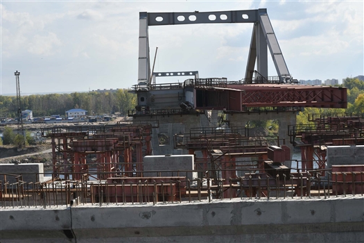 Стартовал последний этап надвижки пролетного строения Фрунзенского моста