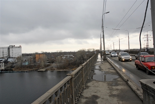 "Доходная недвижимость" предложила оформить землю для Фрунзенского моста за 6 месяцев и за 6,8 млн руб. 