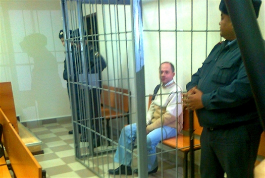 До 14:00 4 декабря Игнашову предстоит находиться в изоляторе временного содержания