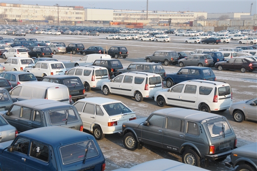 АвтоВАЗ снизит производство автомобилей почти на 20%