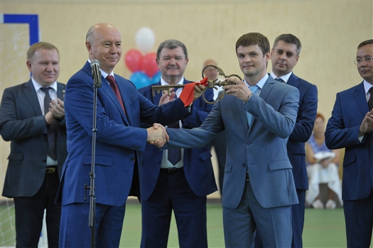 Губернатор: "Открытие Дворца спорта "Труд" - знаковое событие для всего региона"