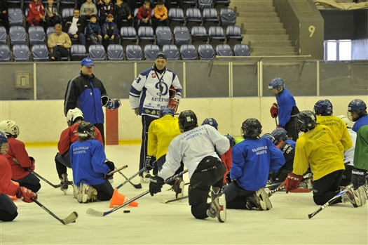Александр Фаткуллин признал, 
что обратил внимание на нескольких перспективных самарских хоккеистов