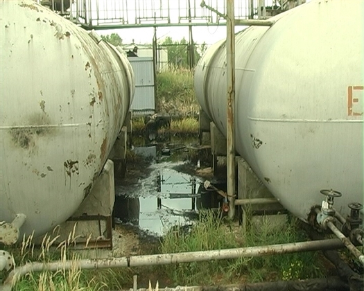 Самарские полицейские выявили нелегальный нефтеперерабатывающий завод