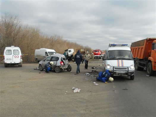 Пострадавший в ДТП у кладбища "Южное" 56-летний водитель Chevrolet Aveo скончался в реанимации 
от полученных травм