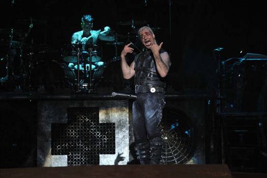 Группа Rammstein вышла на сцену "Рока над Волгой"