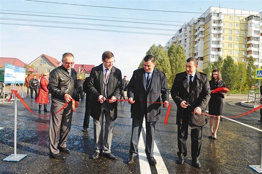 Власти Самары открыли после ремонта участок дороги на Солнечной от Георгия Димитрова до 8-й просеки