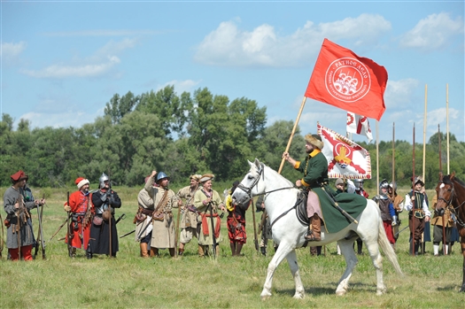 В Кинель-Черкассах прошел фестиваль исторической реконструкции "Ратное дело"